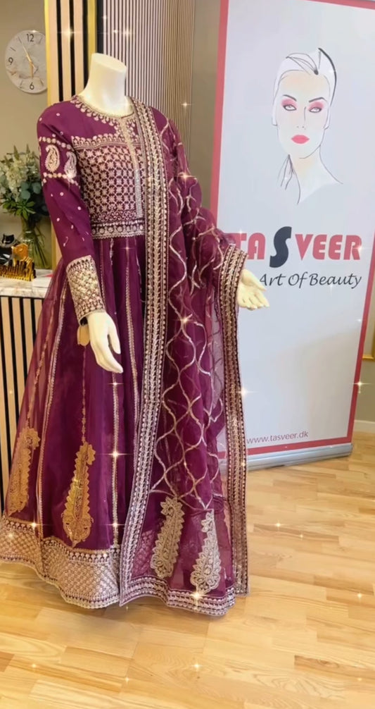 Frock with dupata