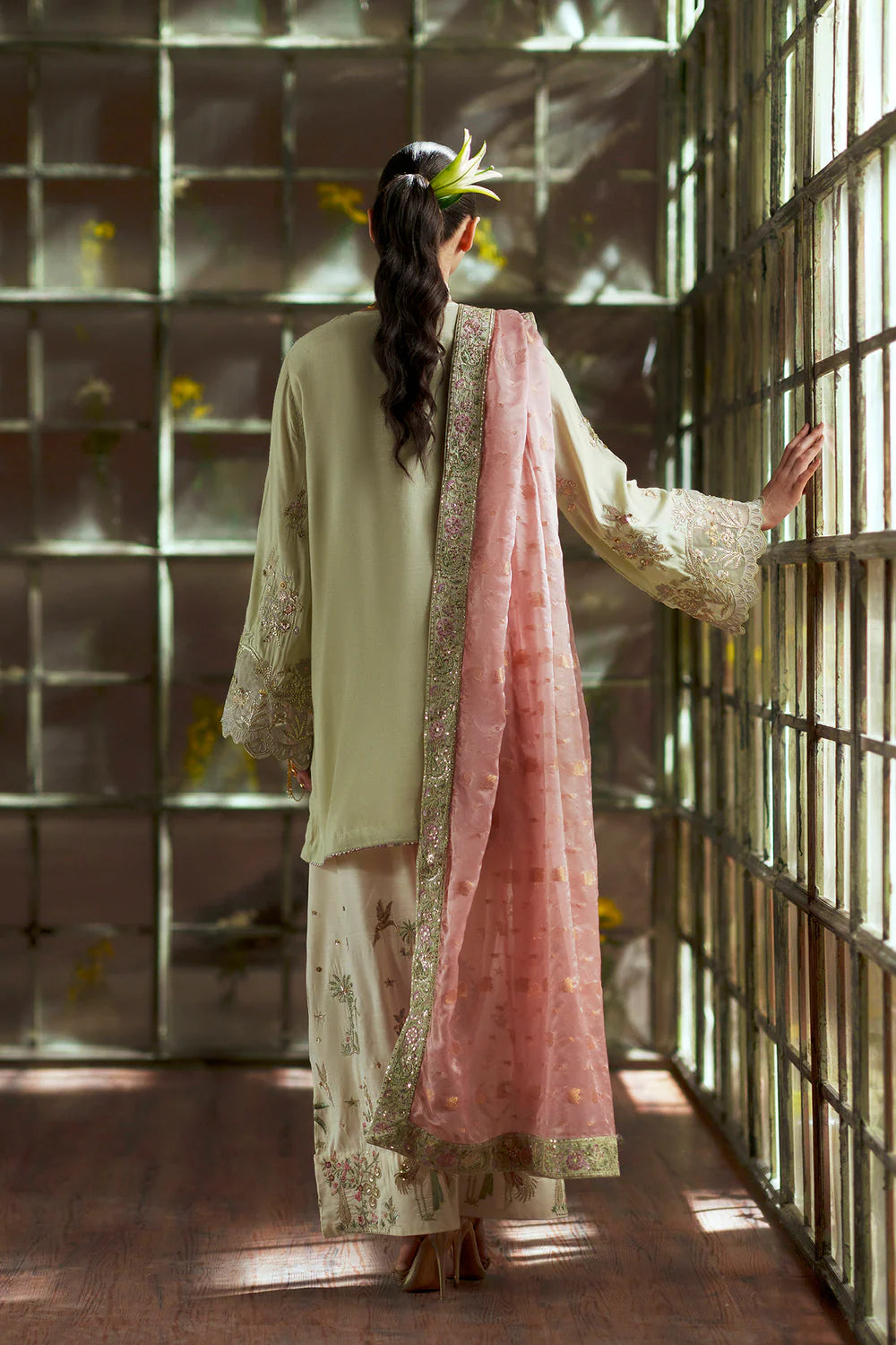 3 piece suit with embroidery