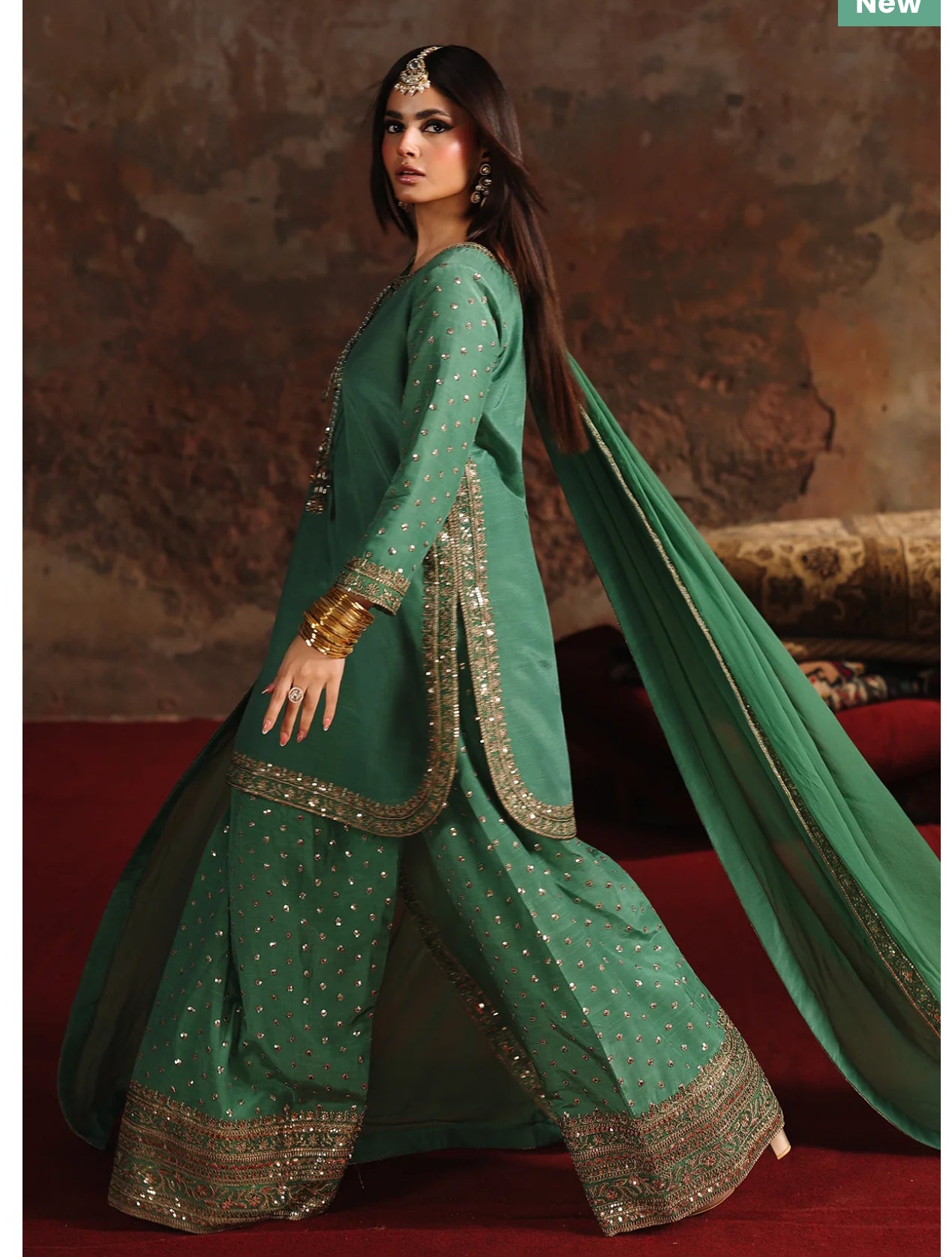 Green Farshi suit