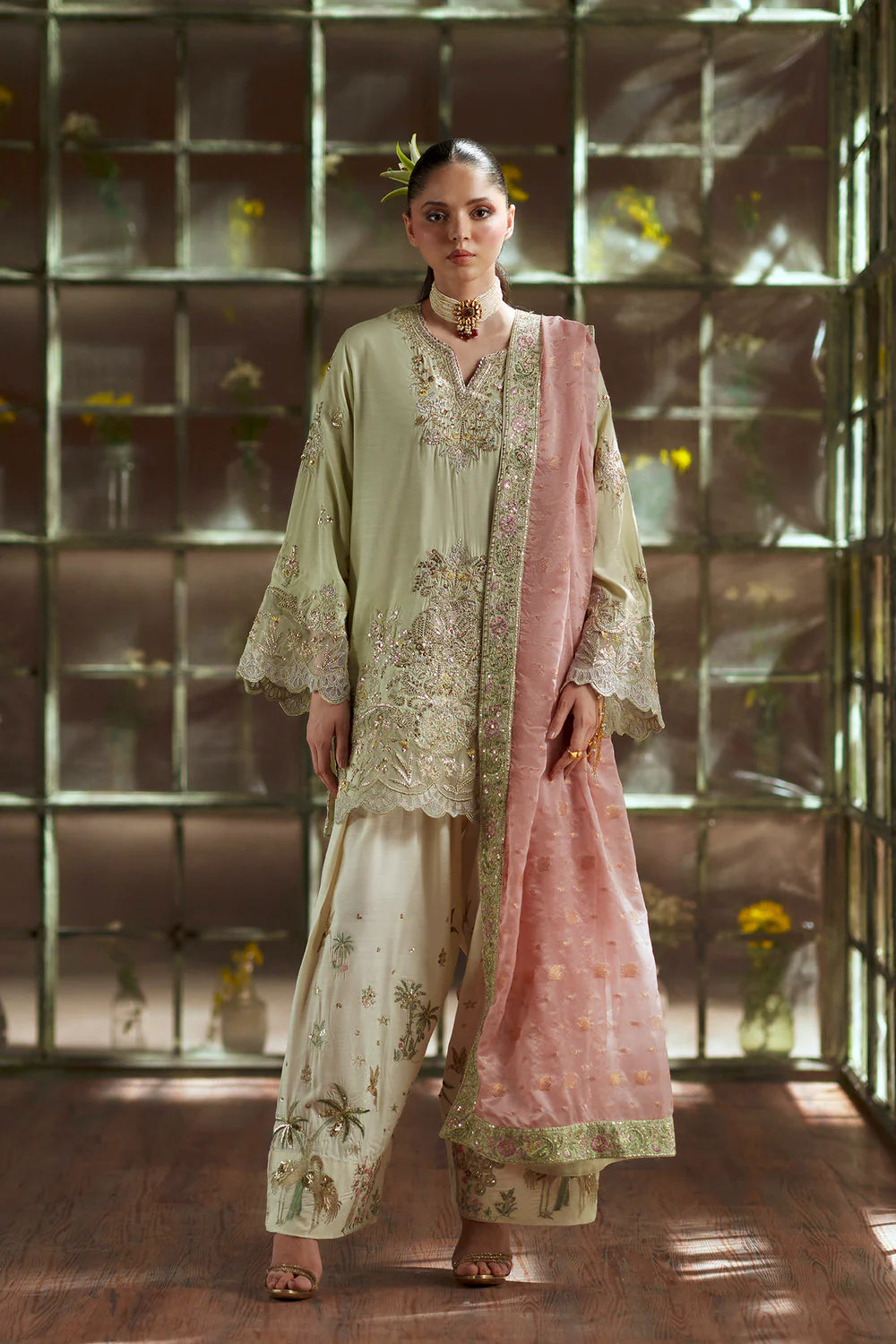 3 piece suit with embroidery