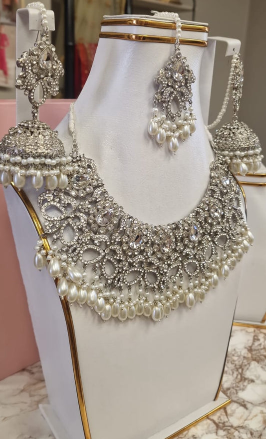 Silver set