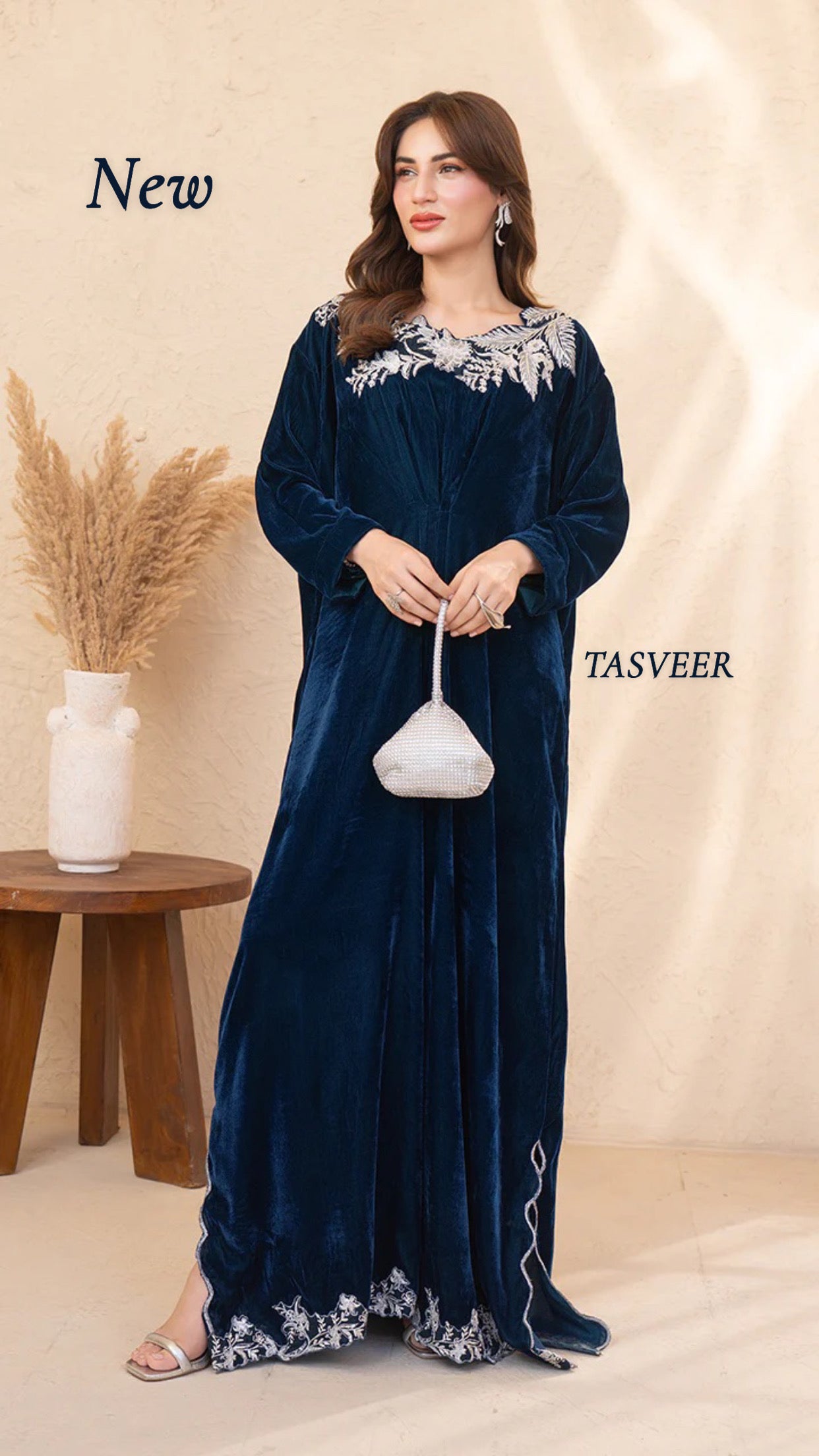 Velvet blue kaftan