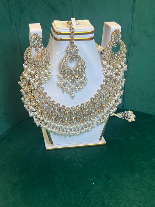 Kundan heavy set