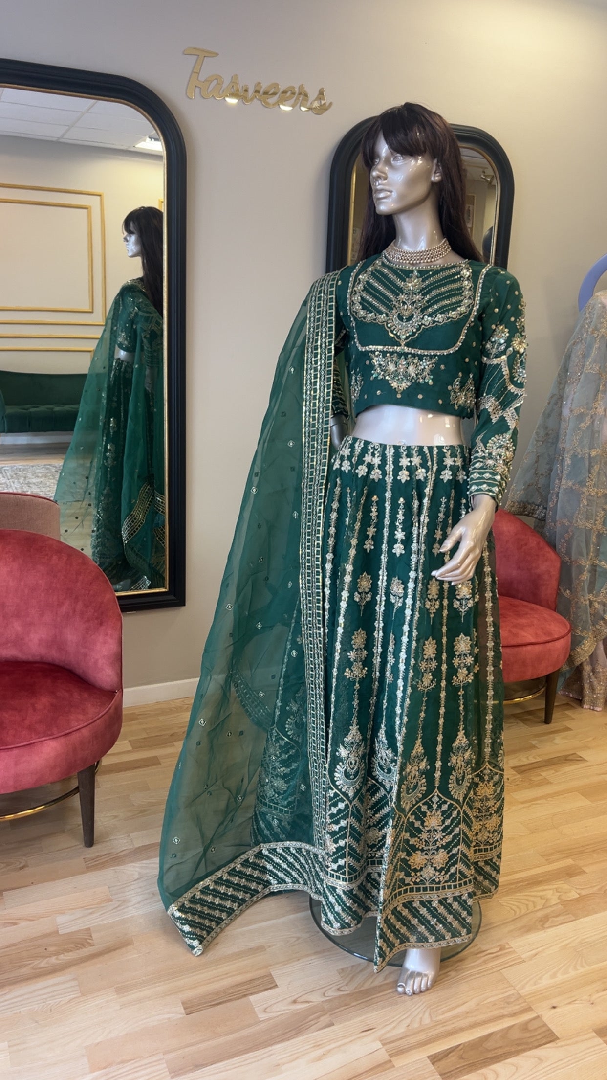 Green lengha set